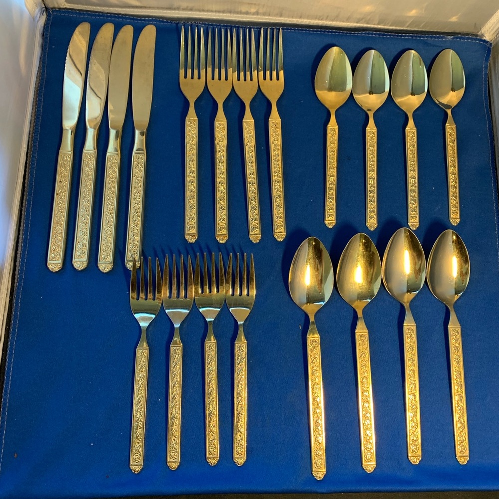 National stainless Japan gold tone flatware set